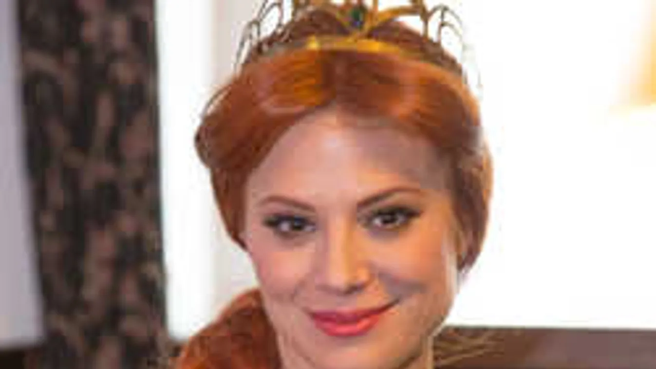 Szívszaggató üzenet, megható, mit kíván férjének Szinetár Dóra!