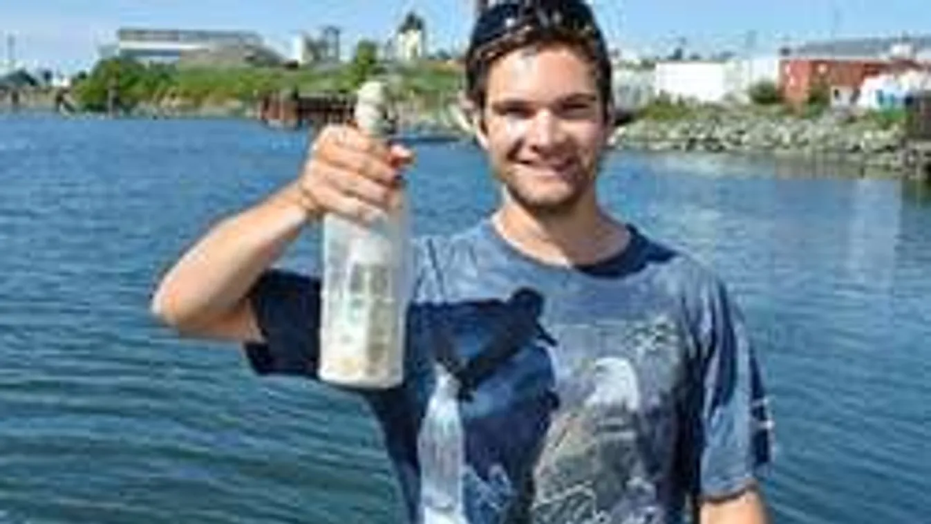 Üzenet a palackban: halott hánykolódik az óceánban