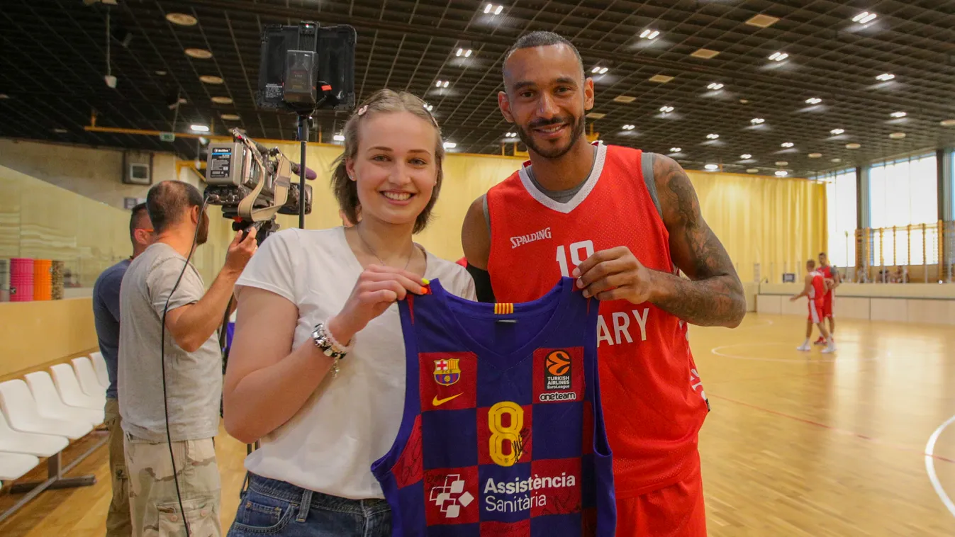 Legyőzte a gyilkos kórt, Barcelona-mezt kapott a magyar sportoló