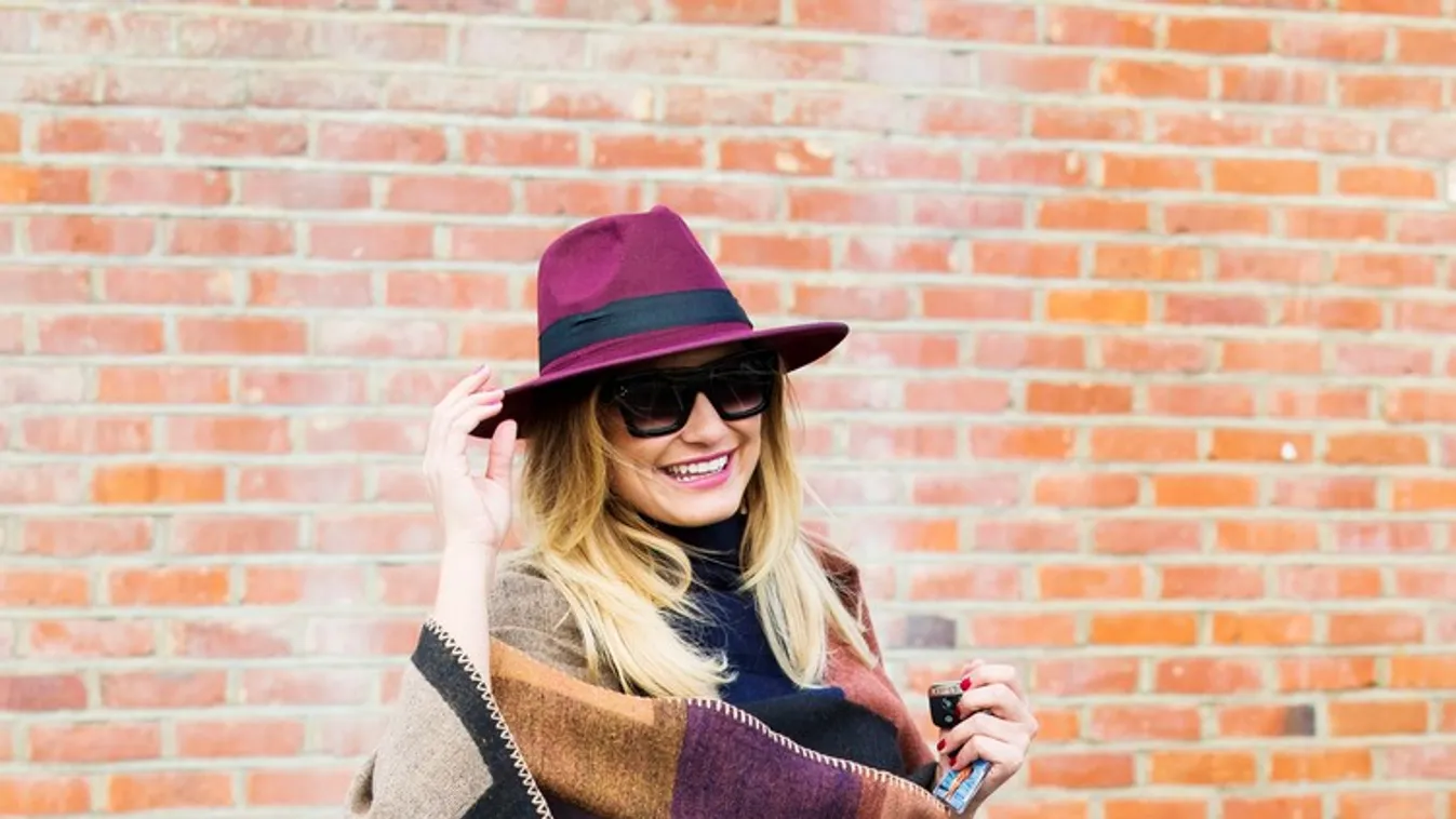 EXC - SAM FAIERS LEAVING HER BOUTIQUE IN ESSEX!