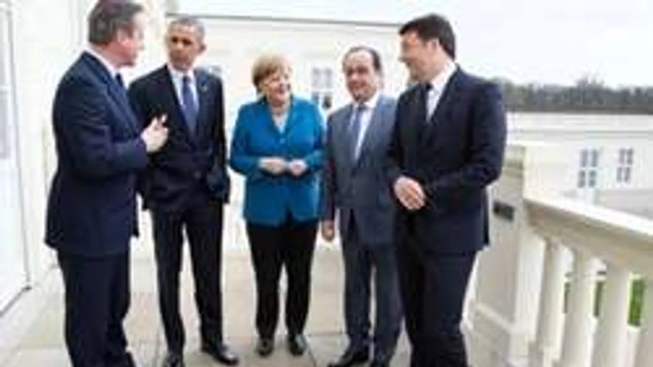 Különös fotó kering a neten, nagyot változott a világ fél év alatt!