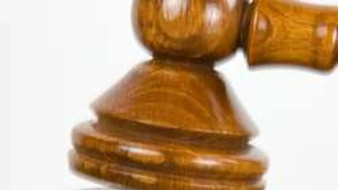 Ezért nem született ítélet a lúgos támadás ügyében!