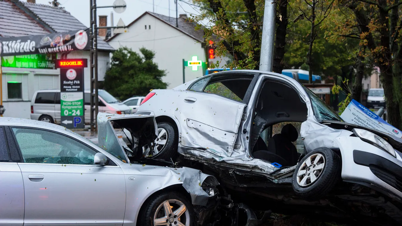 Brutális fotók érkeztek az újpalotai halálos balesetről