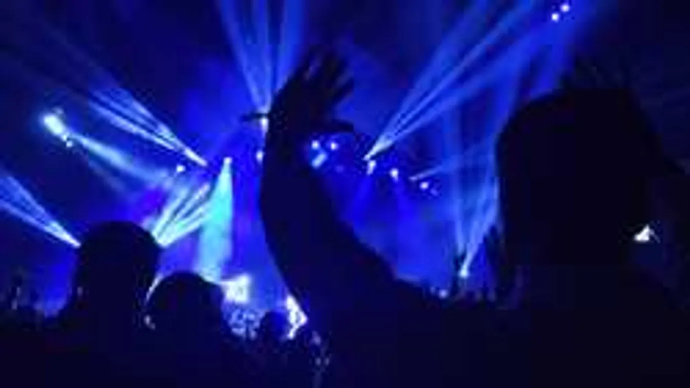 Botrány a magyar fesztiválon: ijesztő részletek a tömegverekedésről