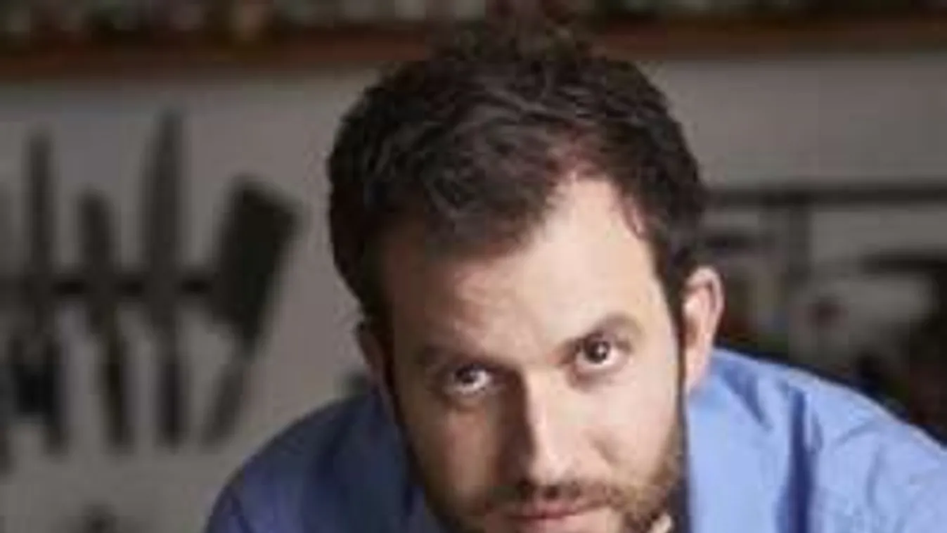 El se hiszed, kire vetett szemet az RTL szépfiúja!