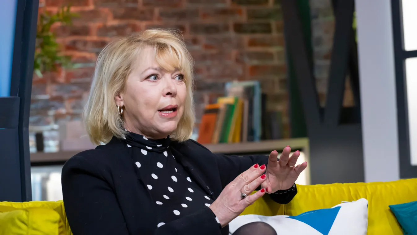 Csodát tett Nyertes Zsuzsa édesanyjával egy ukrán orvos