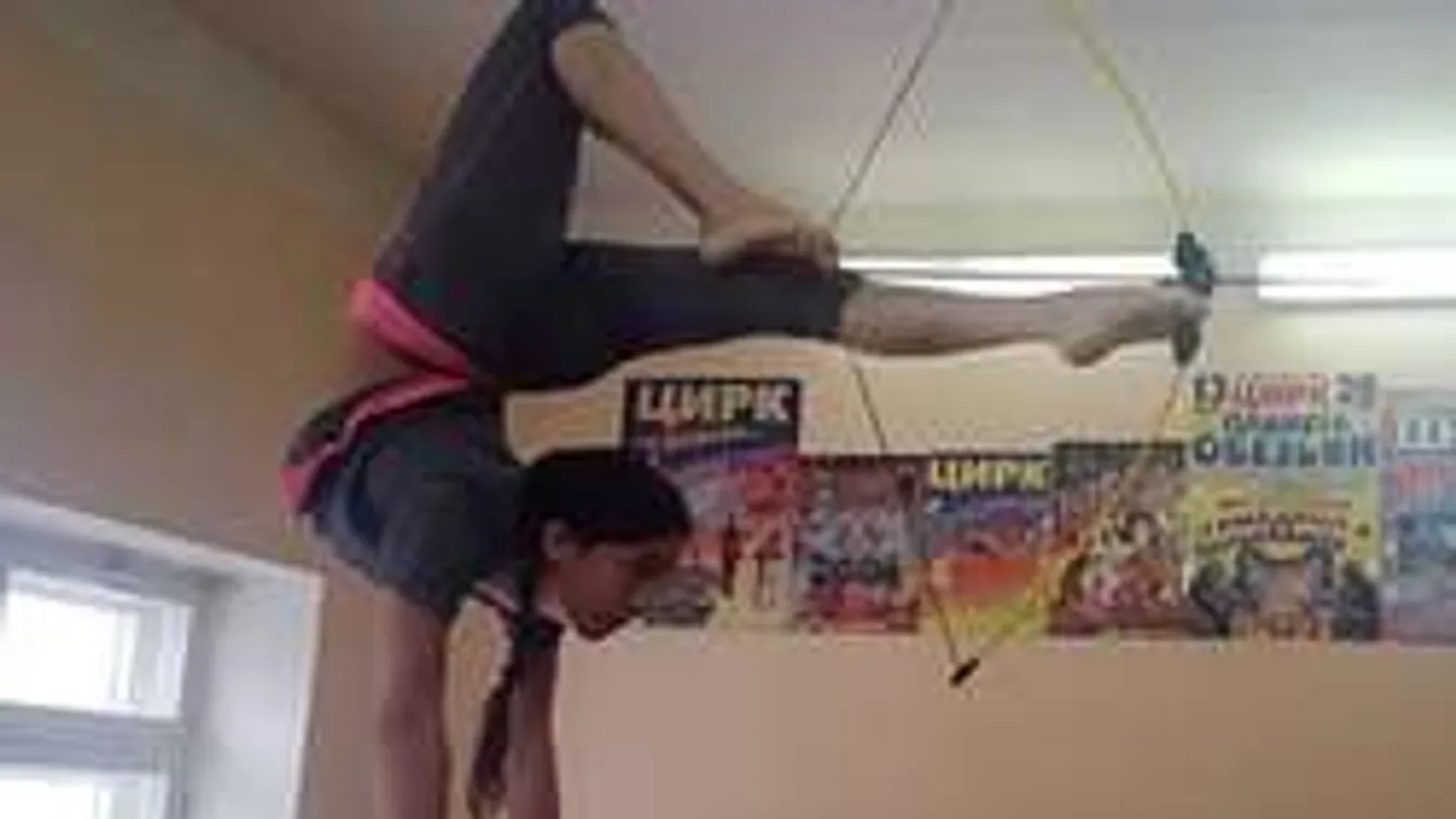 Õrületes mutatvány, tornász ilyet még nem csinált