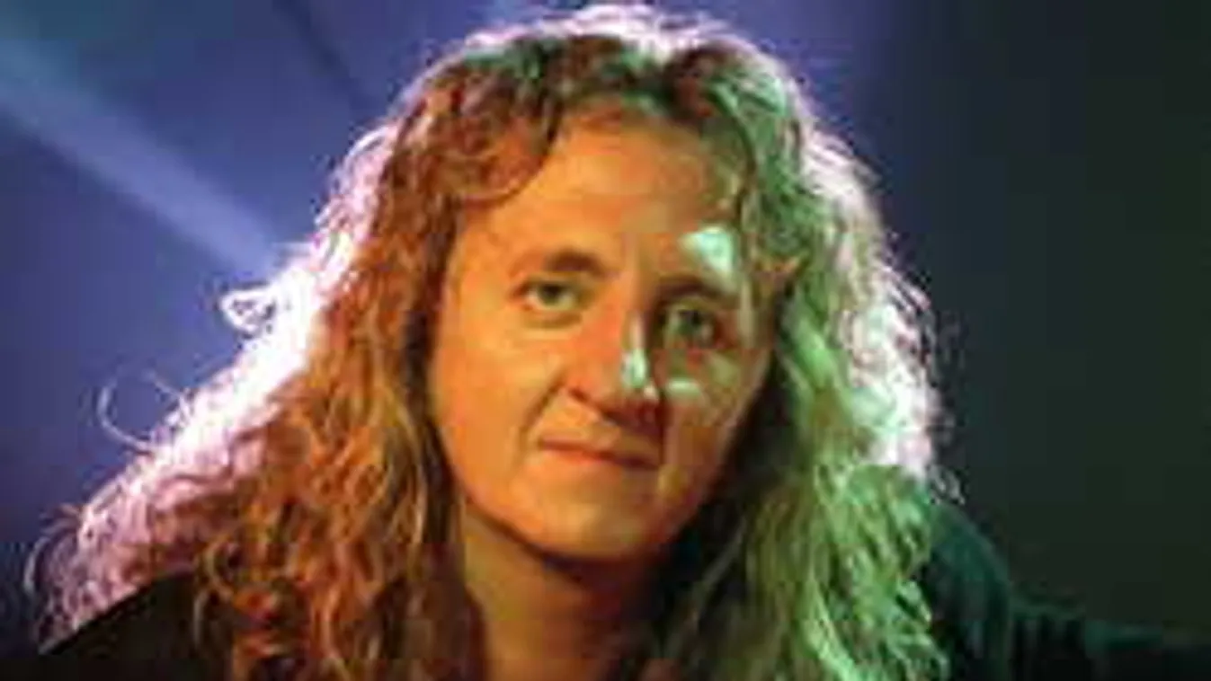 Lesújtó hír jött Zámbó Jimmy családjától: a Király édesanyja a felépülésért küzd