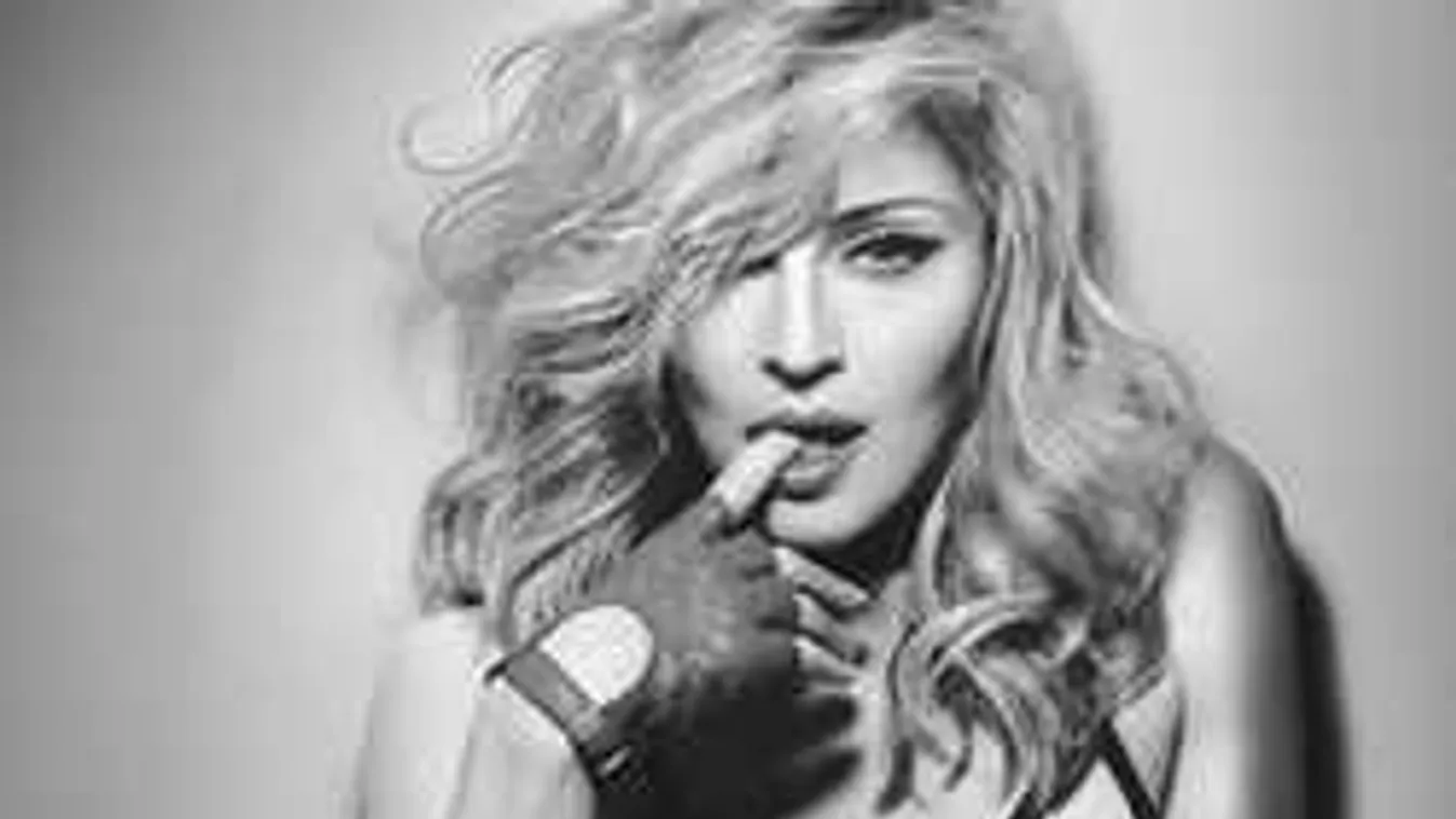 Nagyon kiakadtak a rajongók Madonna korhatáros videóján