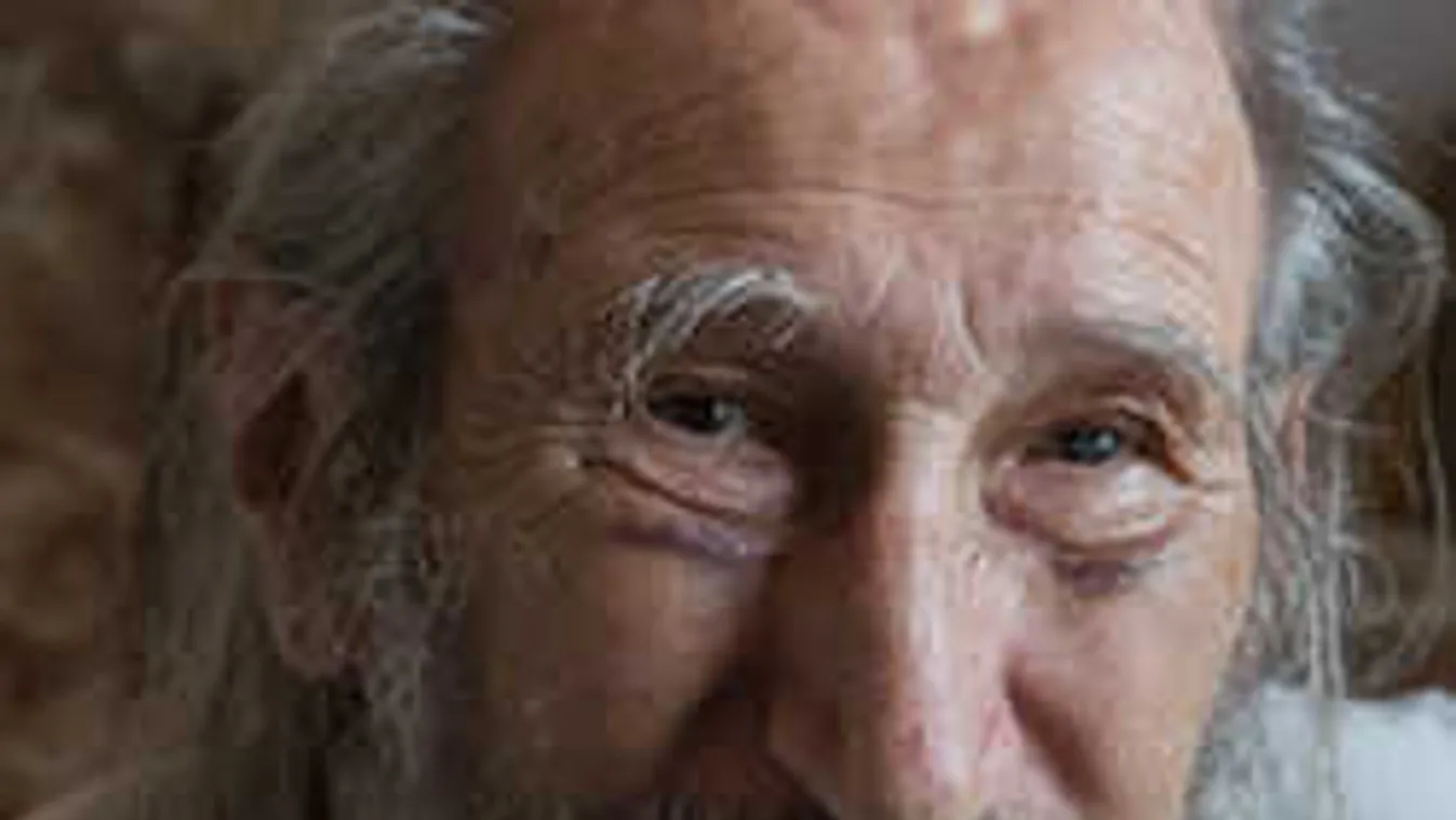 Már bulizik az otthonában összevert magyar színész