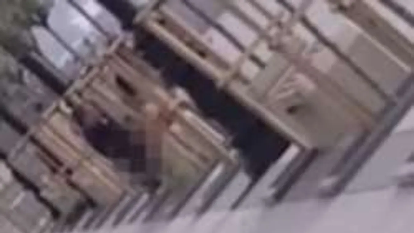 A nyílt utcán szexelt a kéjenc öltönyös férfi, lebukott!