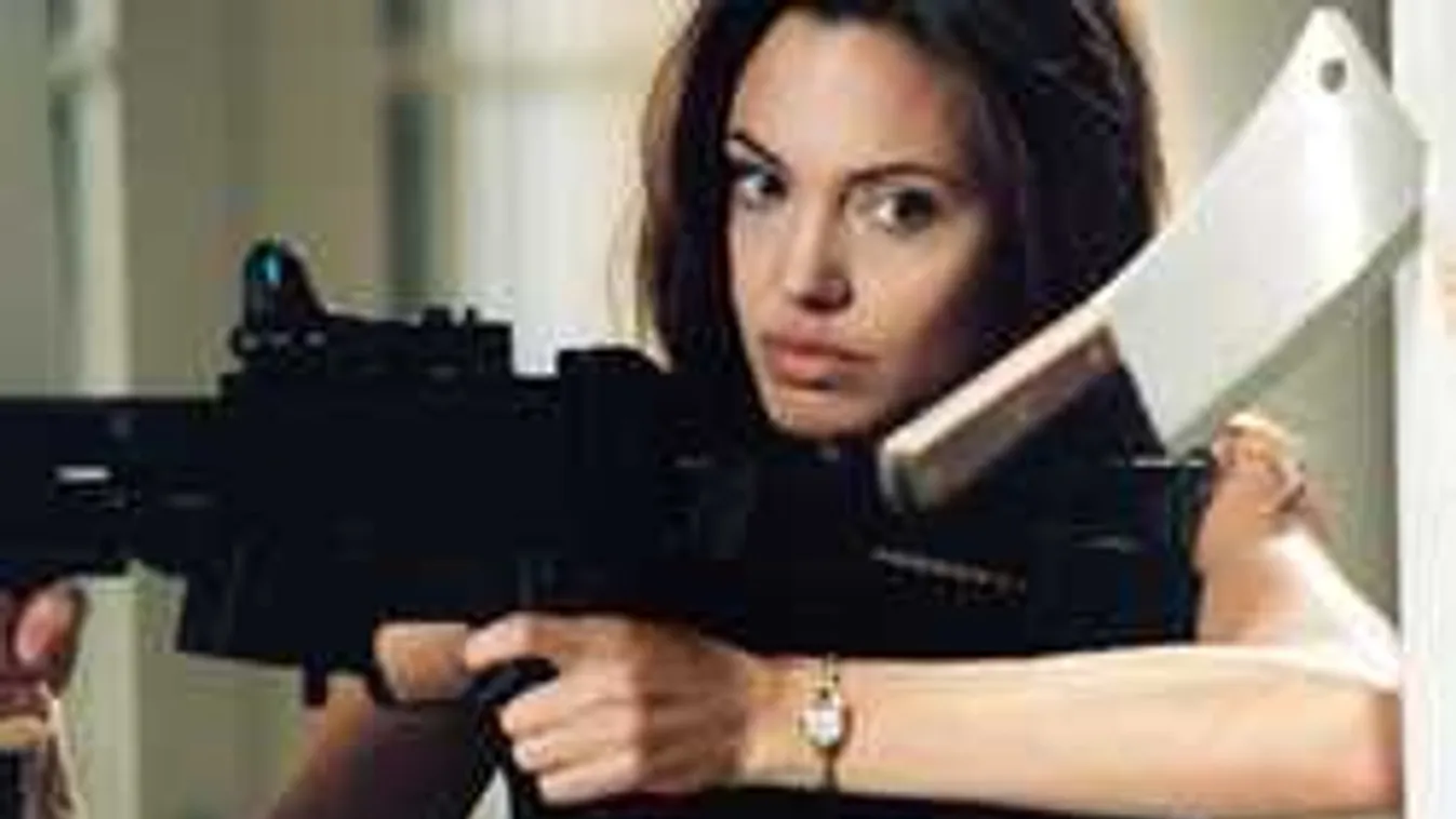 Hihetetlen történet derült ki Angelina Jolie múltjából
