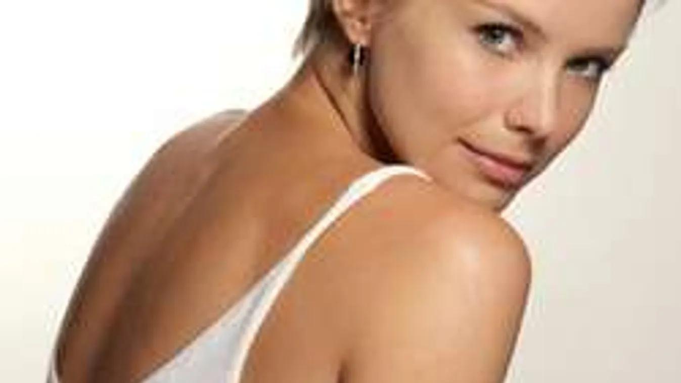 Hűha: Pikáns karácsonyi videó Osvárt Andiról és új szerelméről