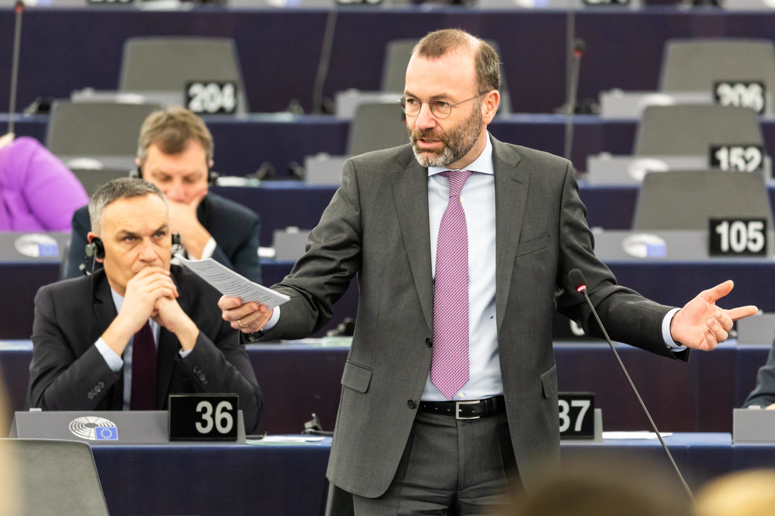 European Parliament debates multiannual EU budget