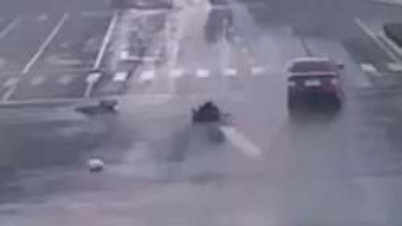 Senki nem segített az elgázolt motoroson! Videó!