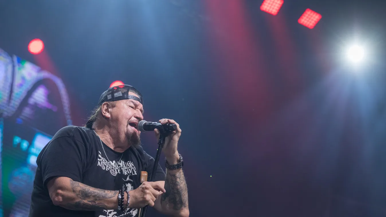 Deák Bill Gyula: Ne végrendeletet írjanak, maradjanak otthon!