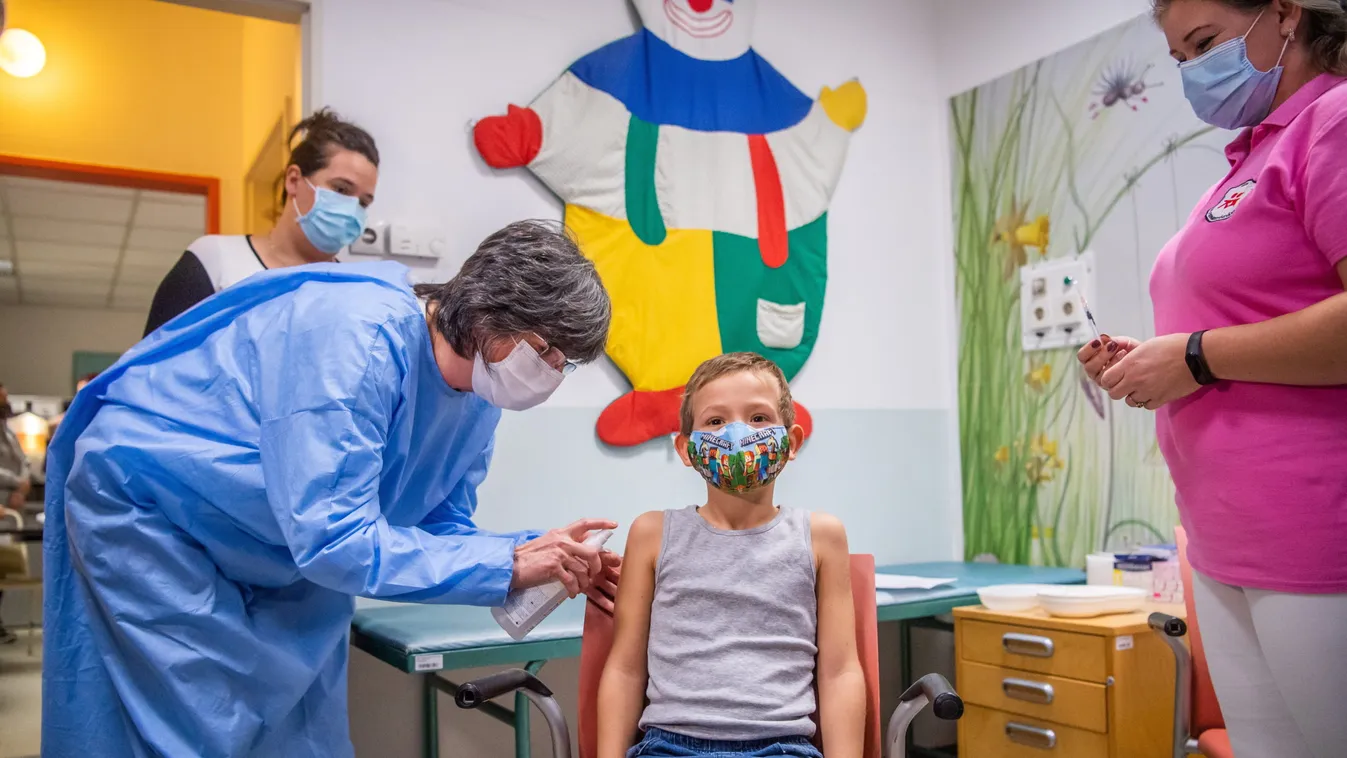 Már elkezdődött a kicsik oltása