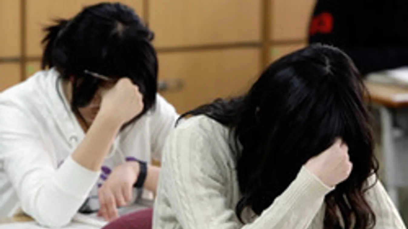 South Korean Students Sit For Scholastic Ability Tests