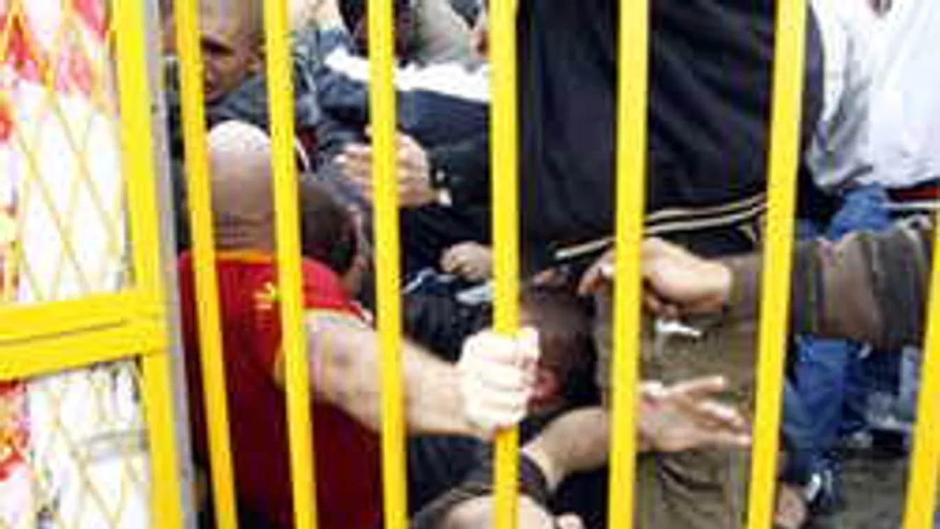 Baljóslatú meccset közvetít a tévé szombaton