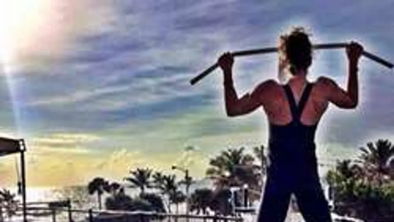 Ezt tette Hosszú Katinka, míg te aludtál - Fotó