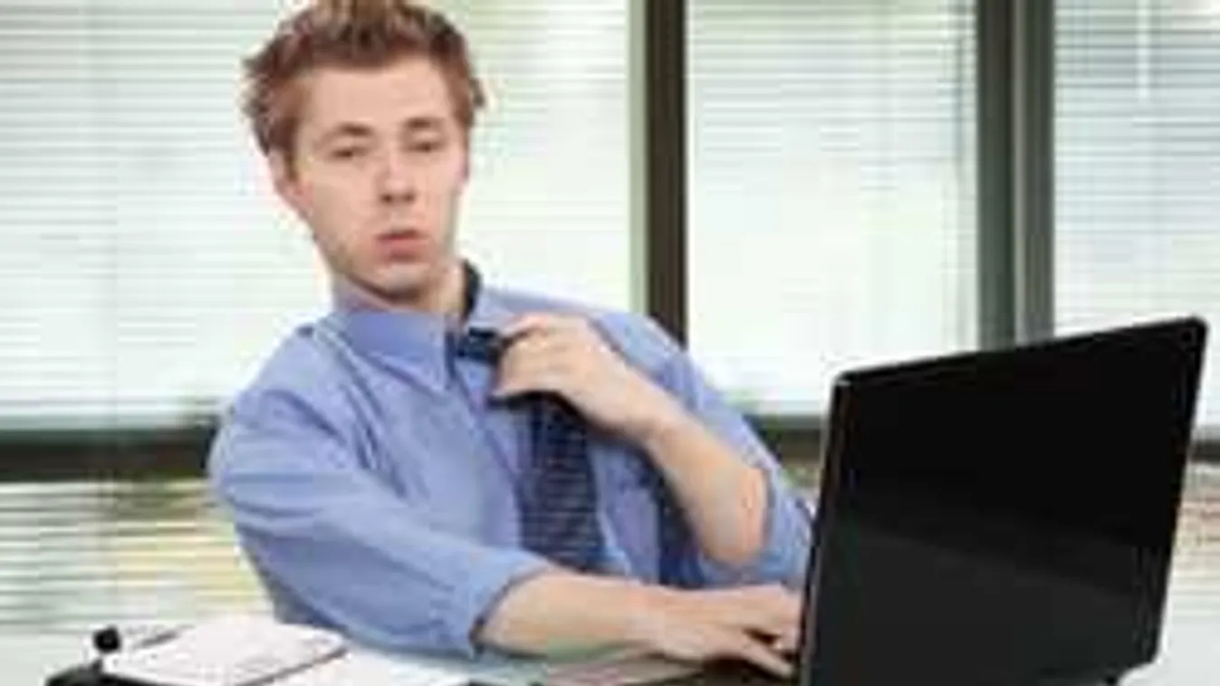 Ha unatkozol az irodában, így vicceld meg a kollégákat