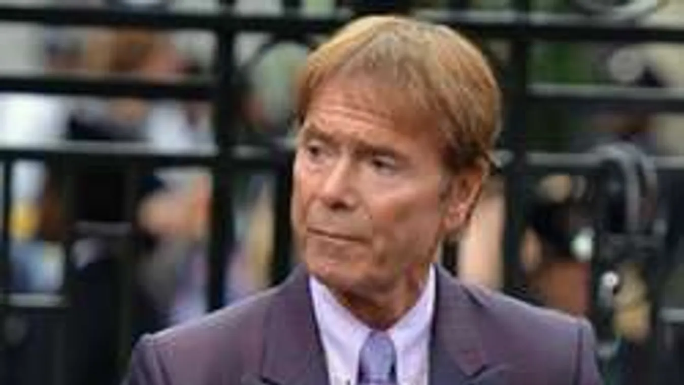 Így búcsúzott haldokló húgától az összetört énekeslegenda!