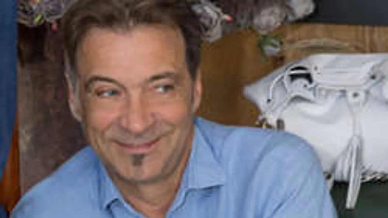 Megható videóval köszöntötték Hajas Lacit. Te is megnézheted!