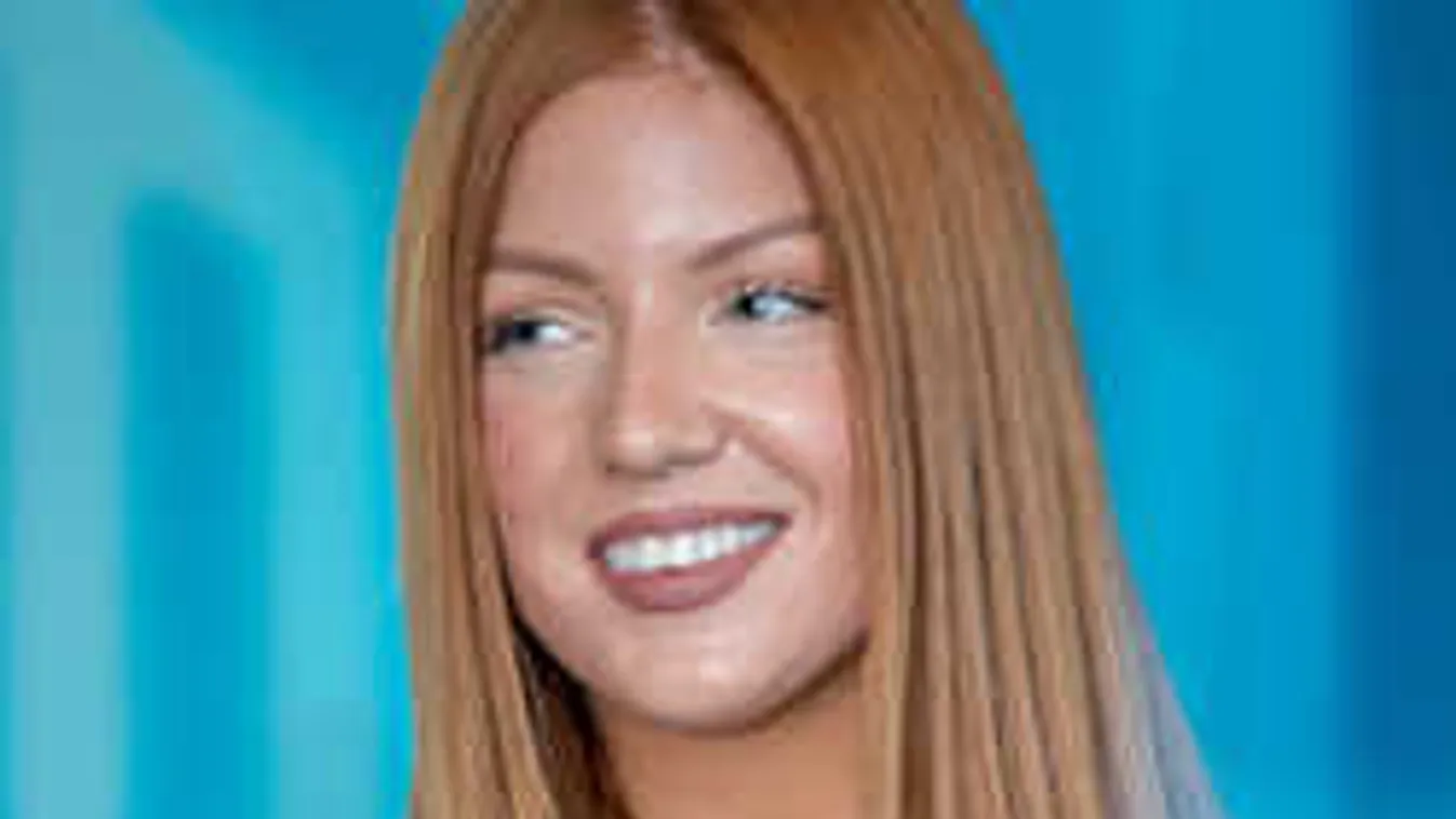 Alig lehet ráismerni: Brutális frizurára váltott Tolvai Reni