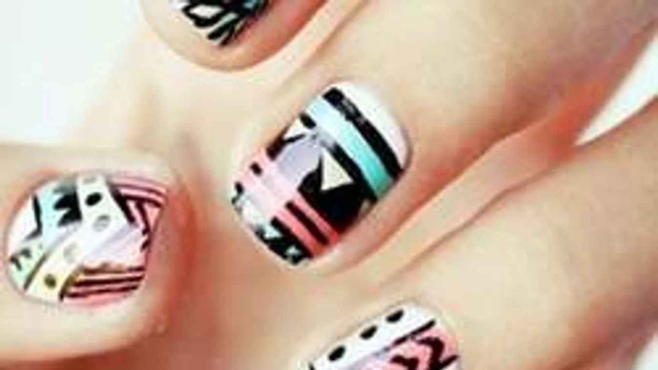 15 lélegzetelállító körömötlet a nyárra