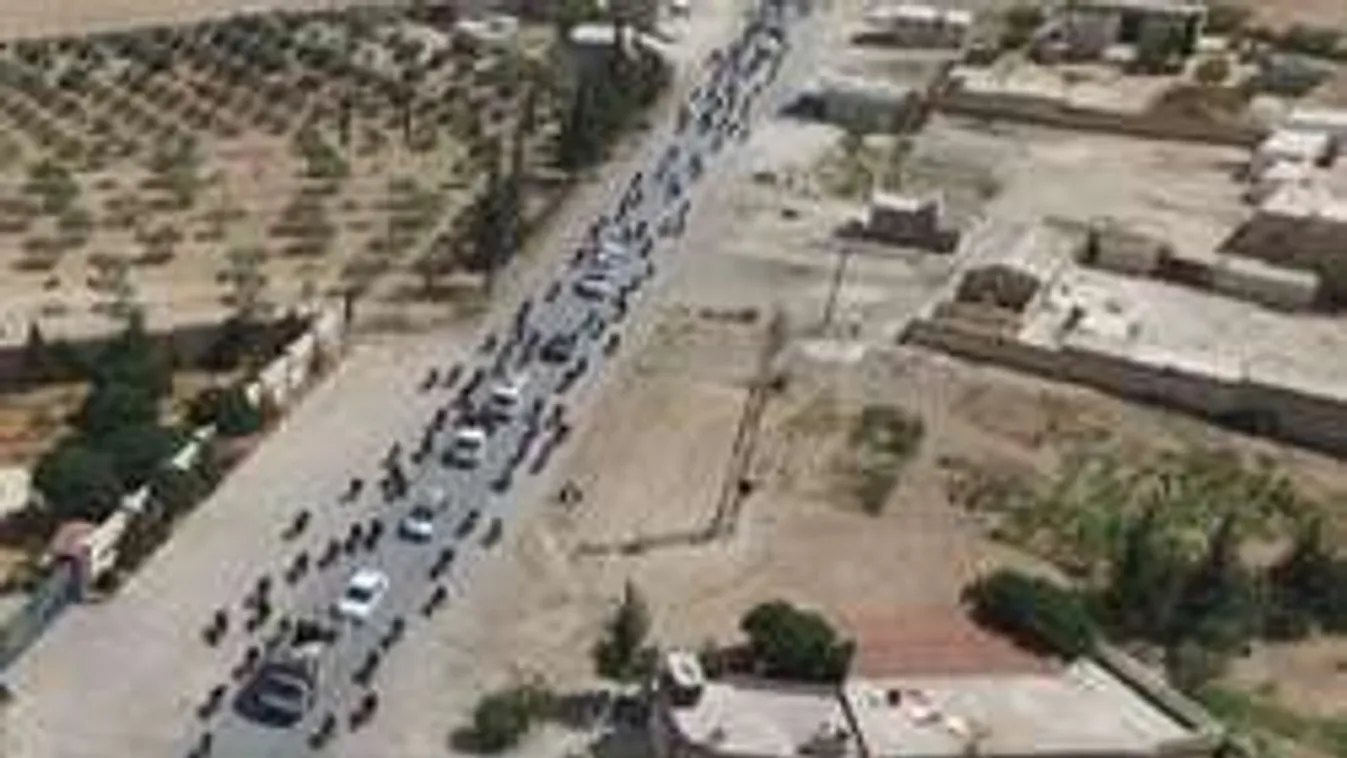 Élő pajzsként használták a lakókat az Iszlám Állam terroristái!