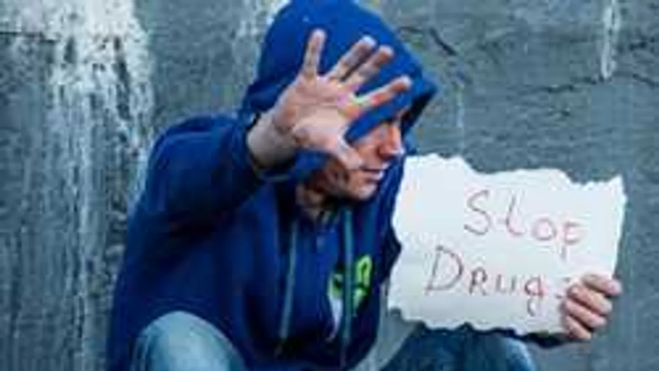 Belügyminiszteri utasítás: a rendőrök törjék el a drogdílerek lábát