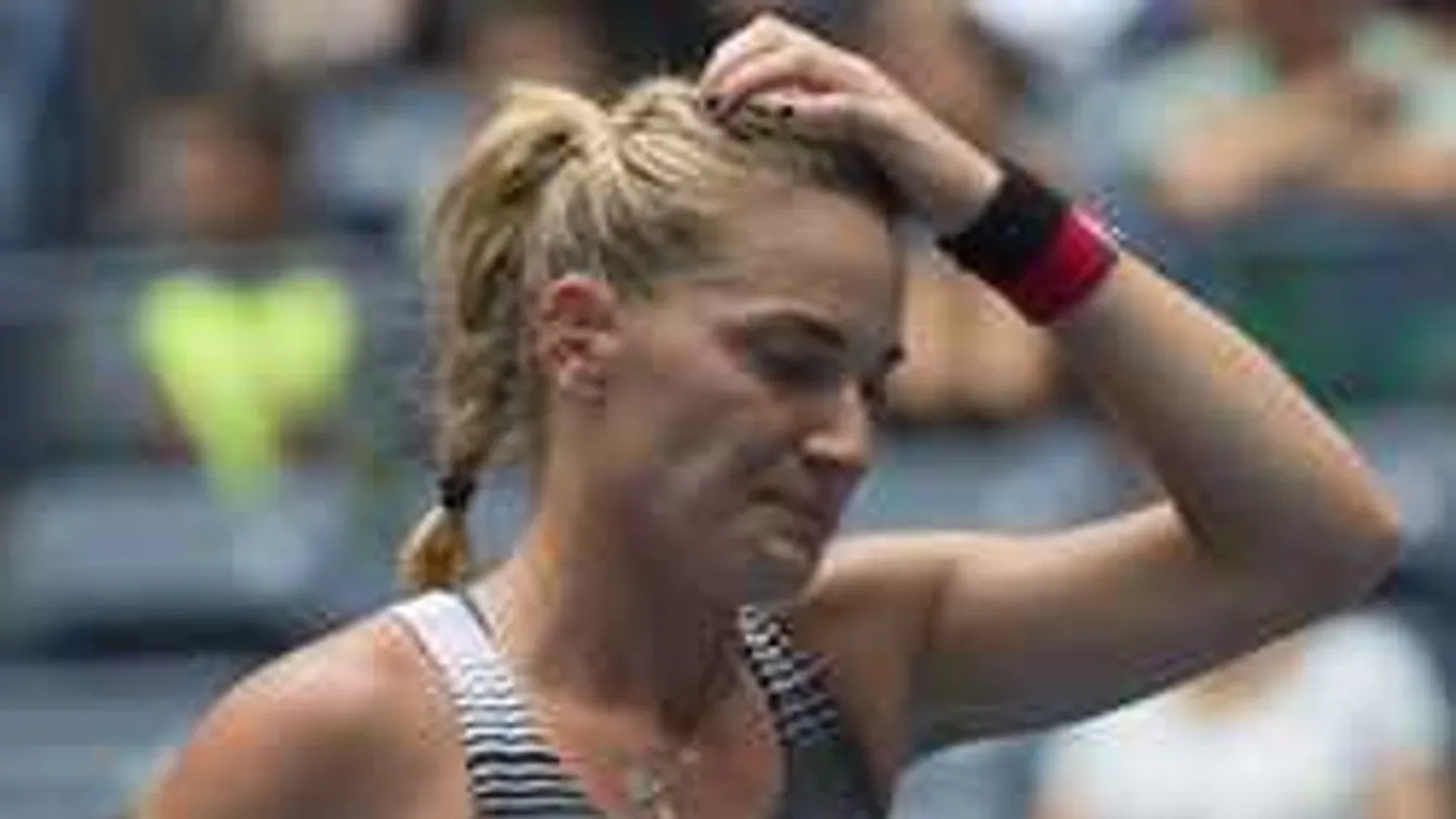 Szomorú hírt kapott a magyar teniszezőnő