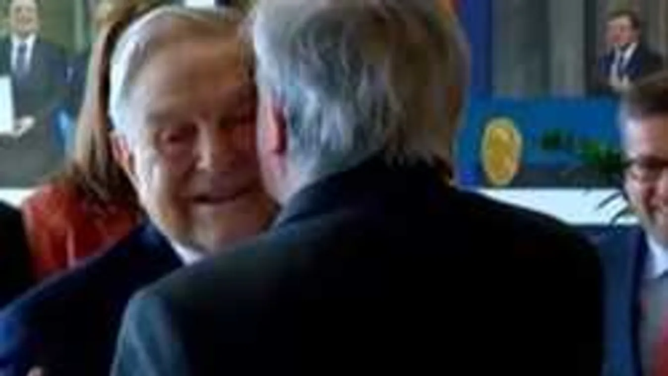 Juncker alkalmatlan az Európai Bizottság vezetésére