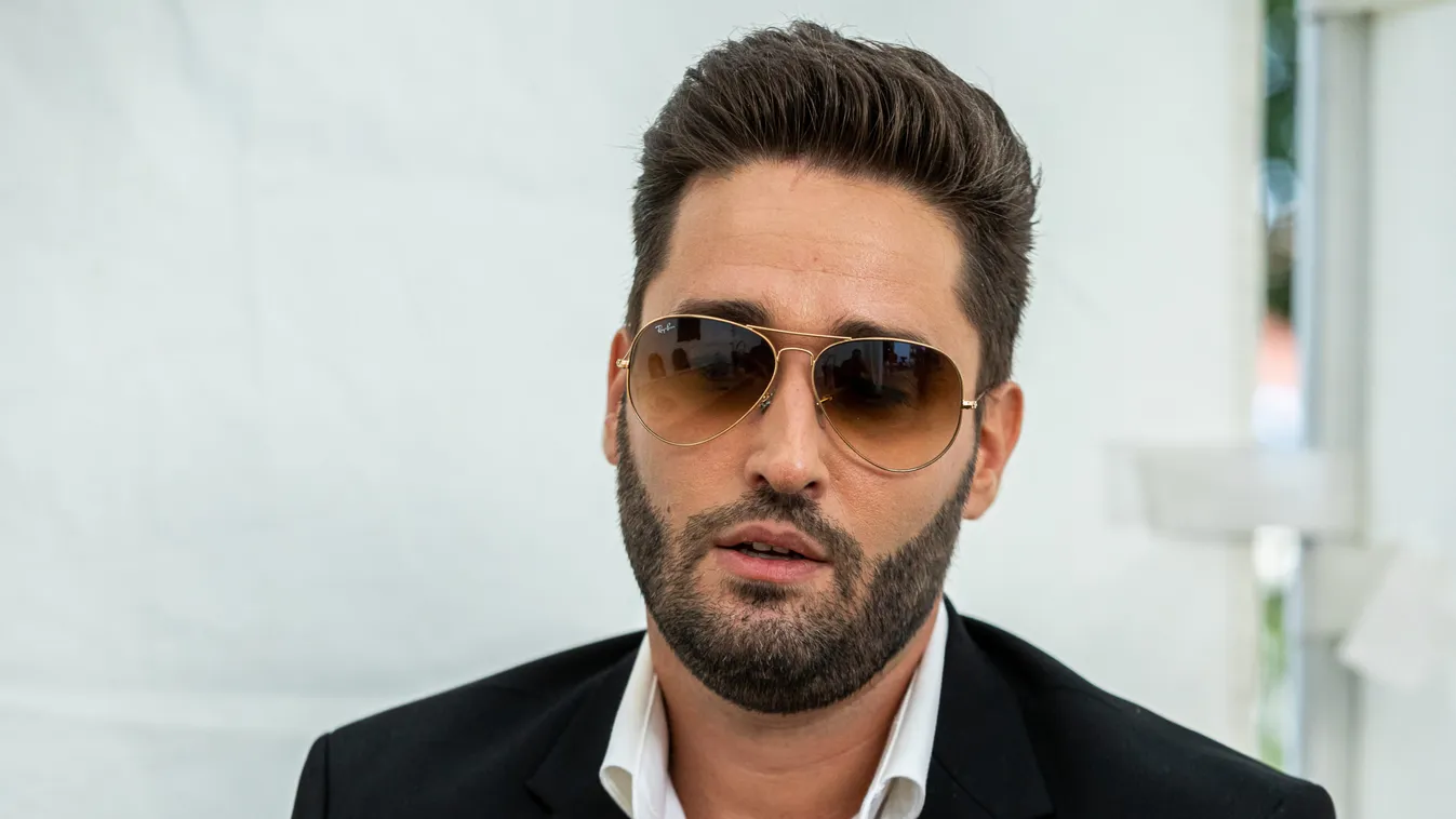 Király Viktor: Nem nagyon szoktam kiönteni a lelkem nyilvánosan, de...