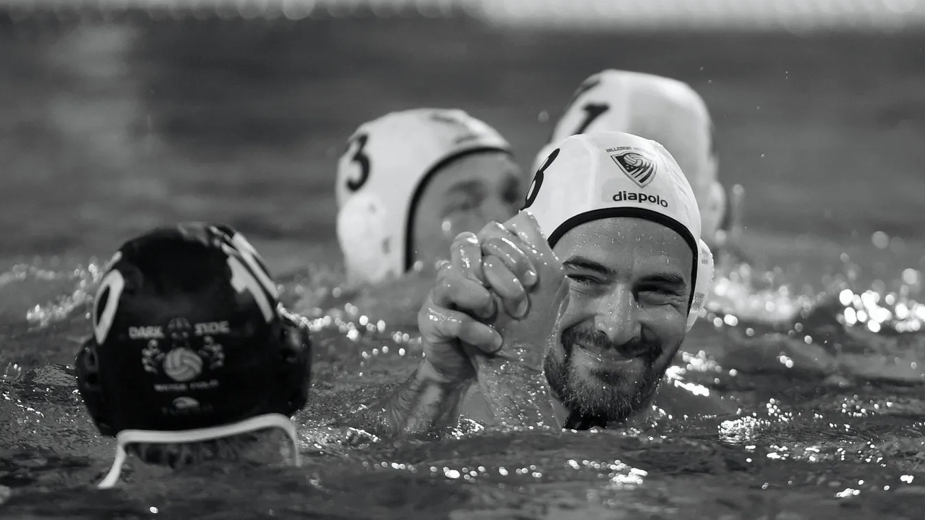 Benedek Tibor; Hassett, Jim 