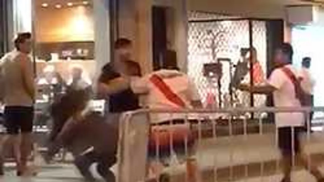 Sokkoló videó, ököllel ütötték arcon az ártatlan lányt