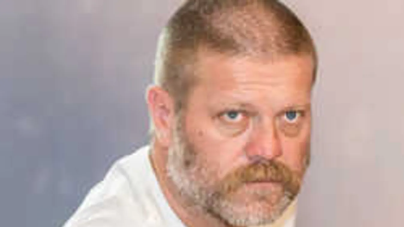 Ijesztő, egy hét alatt kétszer ütötték el az újdonsült magyar sztárapukát