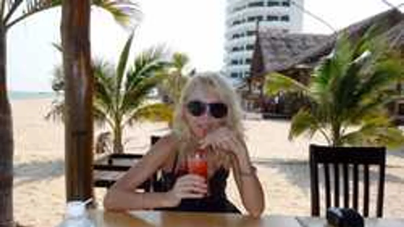 Nyolc hónapos gyermekükkel kitette lakásukból férje a sztáranyukát