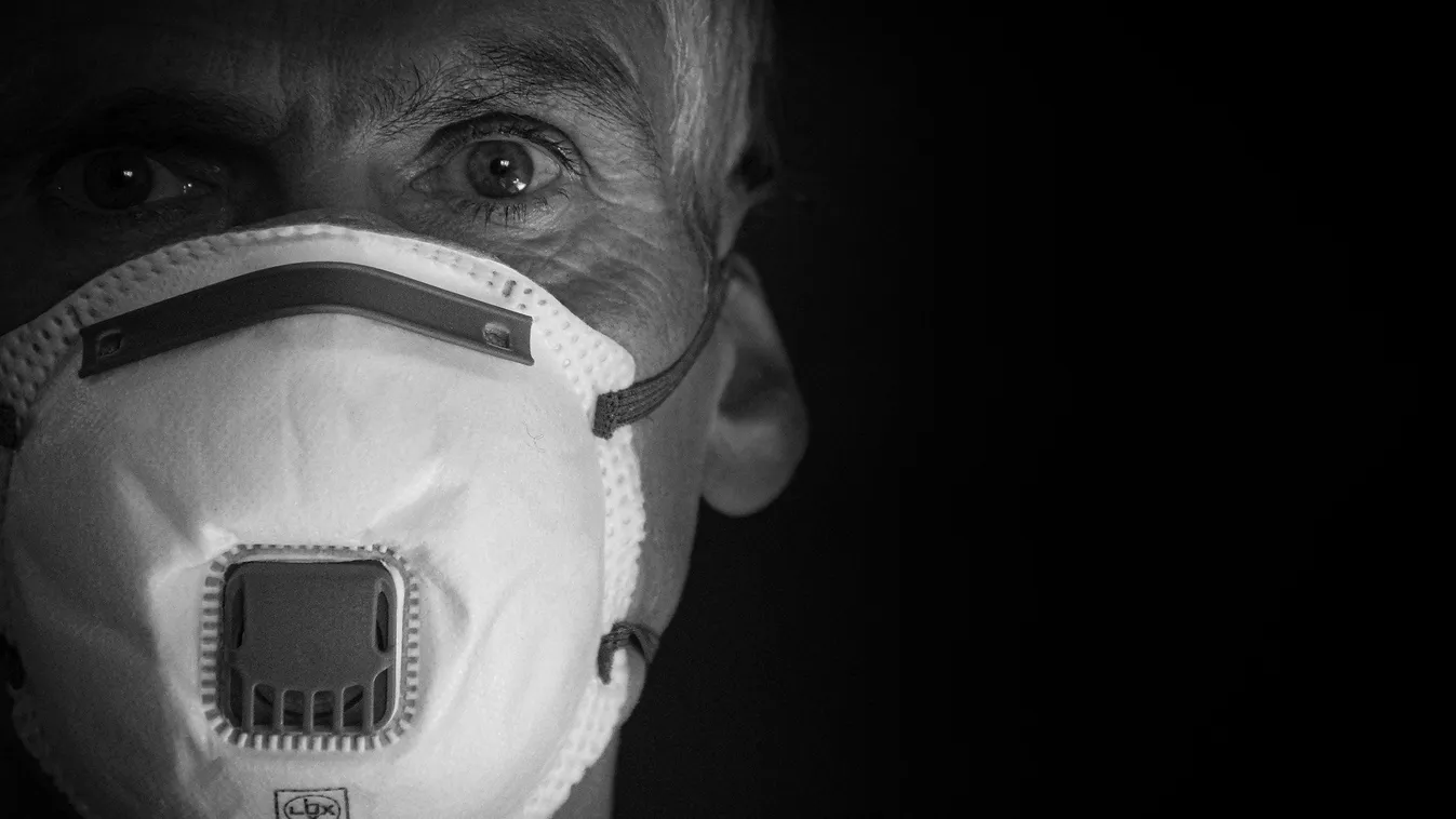 Már nem autót, hanem arcmaszkokat gyártanak