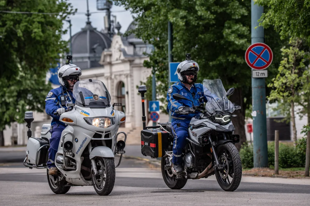 20200501_budapest_korona_majus1_varosliget_SULY_Ripost_13