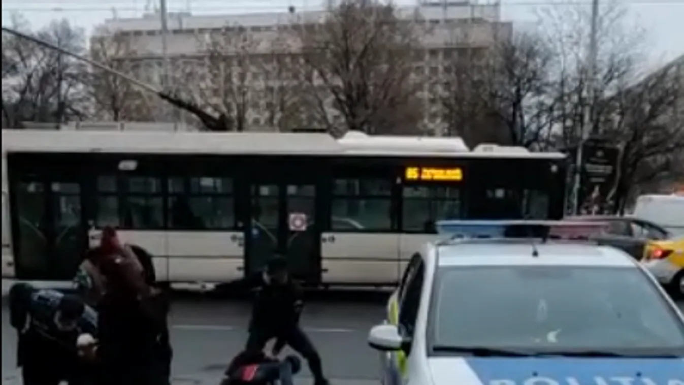 Brutális harc: a rendőrök a földre teperték és megbilincselték a maszktagadókat – videó