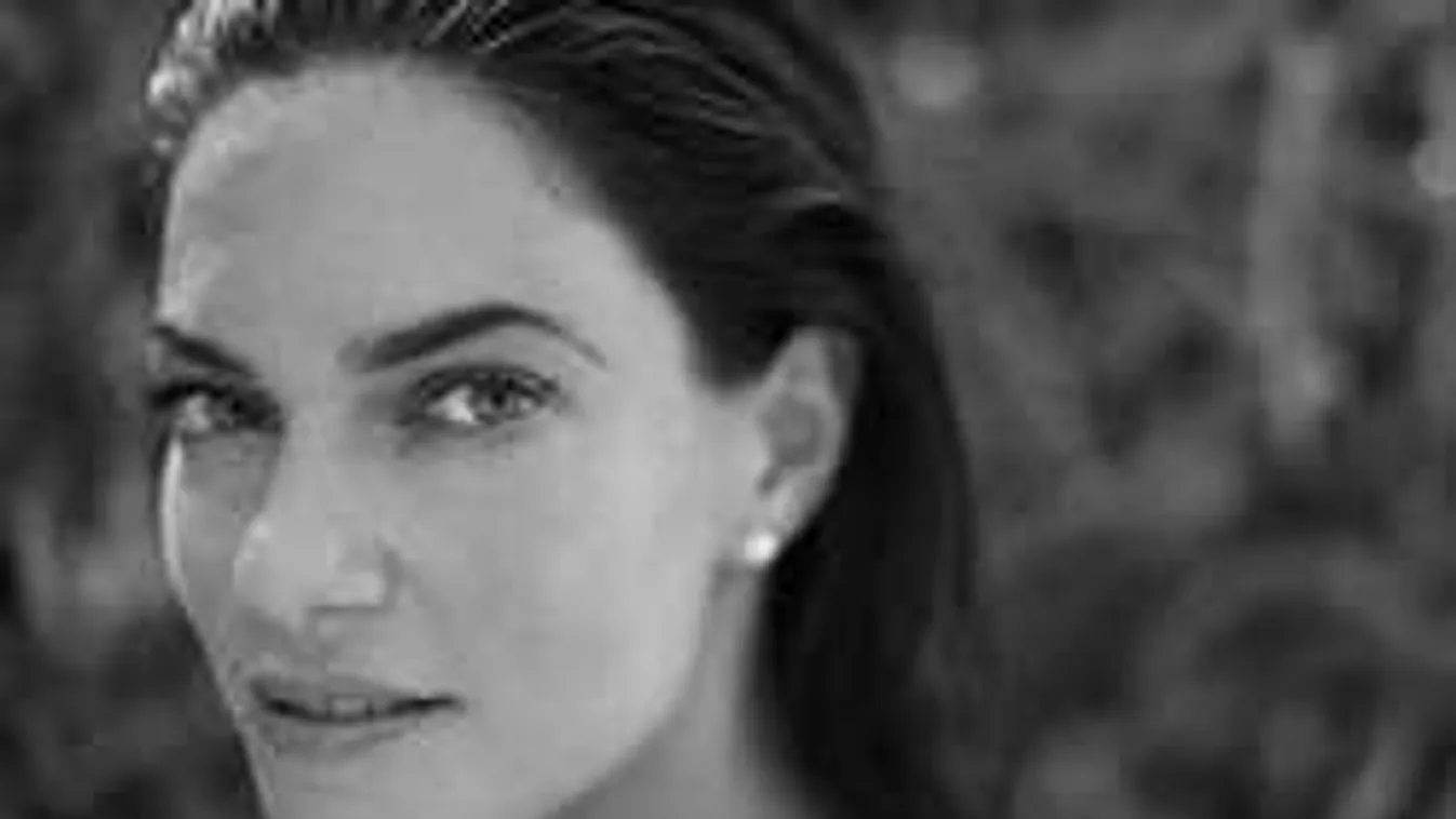 Nem semmi keblek, dögös fotón mutatta meg magát Bódi Sylvi!