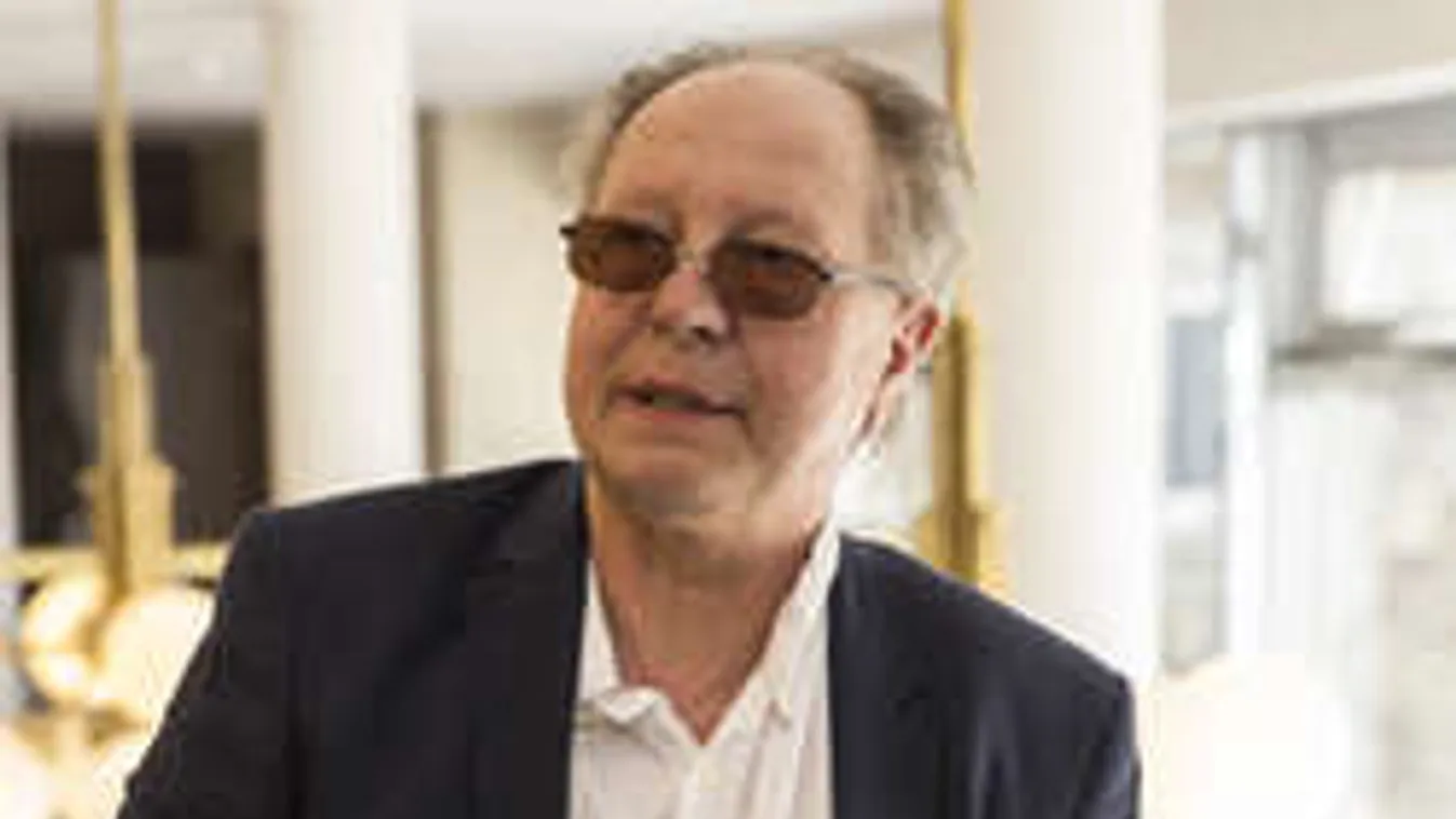 Somló feleségénél buliztak a Beat Generáció nagyjai