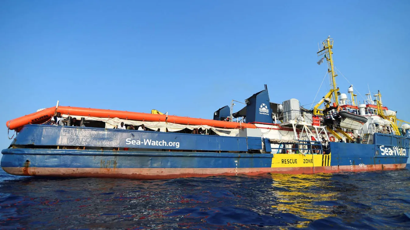 Megint lefoglalták a német tengeri migránstaxit