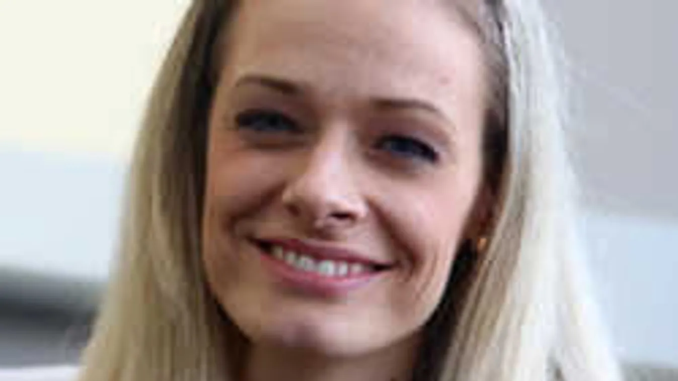 Megdöbbent a színésznő, szellem akasztotta meg a forgatást