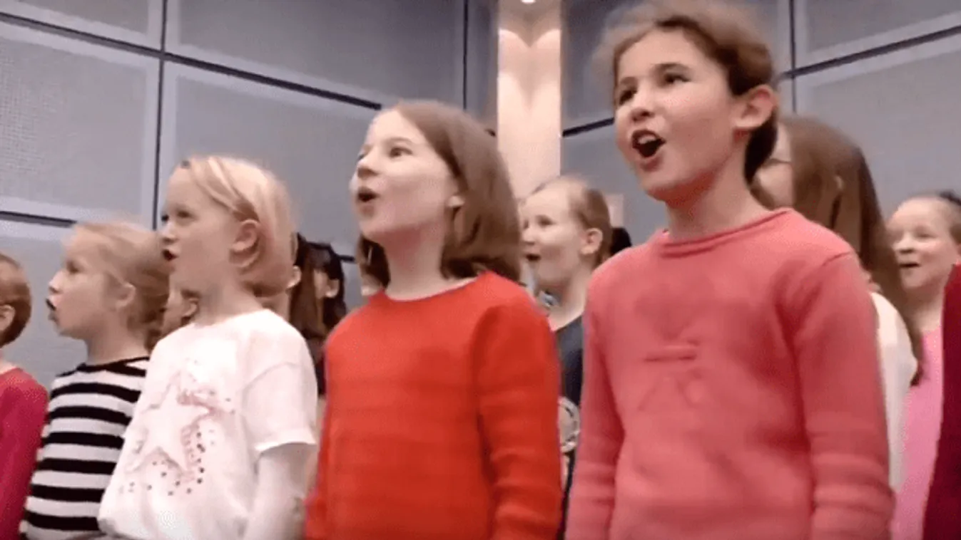 Nagymamáikat gyalázó mondókát énekeltettek német kisiskolásokkal a környezetvédelem jegyében