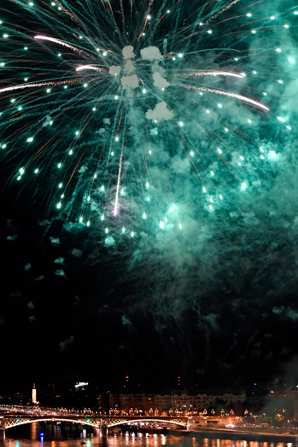 Augusztus 20. - Tûzijáték Budapesten