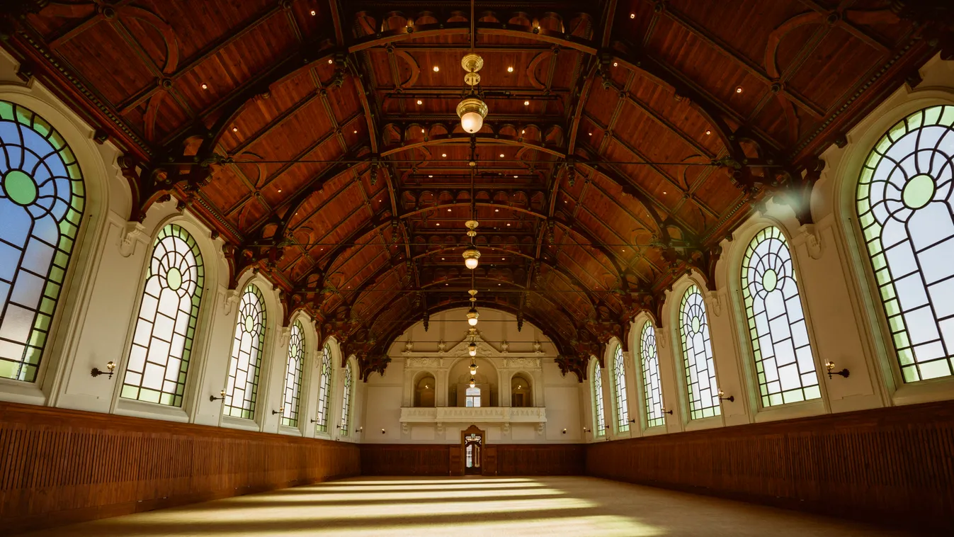 Ingyenes kiállítással nyit a Budavári Palotanegyed