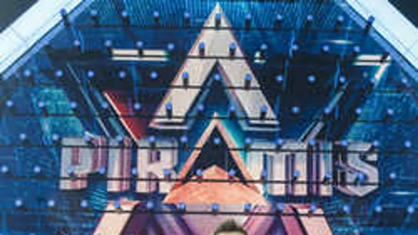 A szerelem győzedelmeskedett a kapzsiság felett A Piramisban