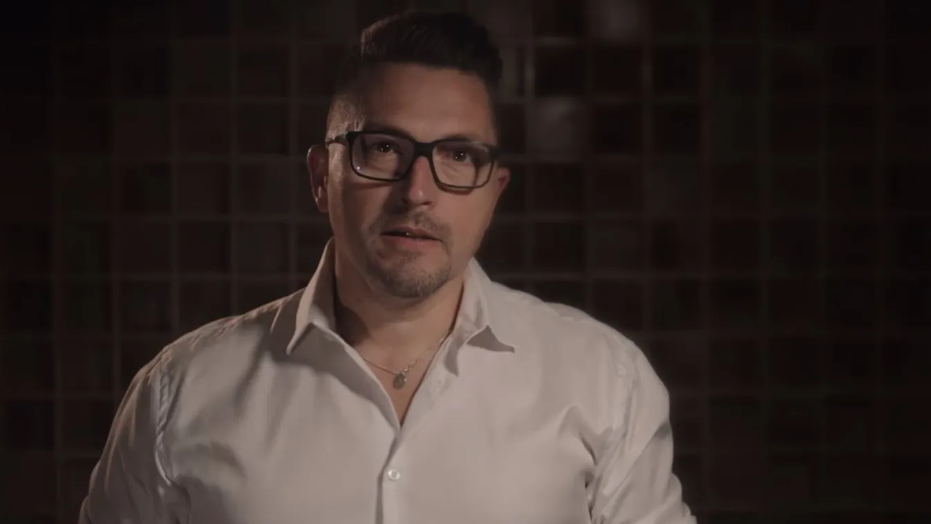 Ezt látnod kell, újabb meglepetéssel jelentkezett Ákos